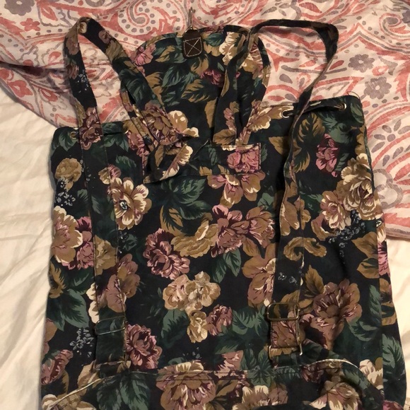 Floral Canvas Backpack - Picture 3 of 4